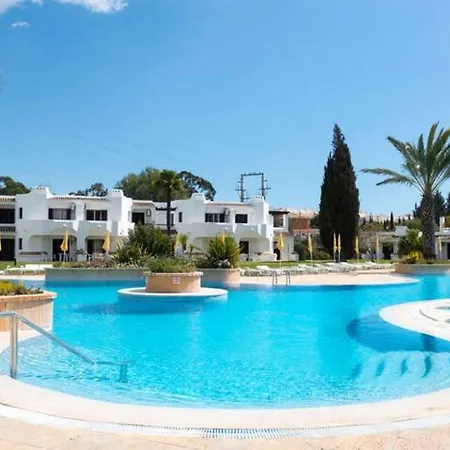 Club Pool